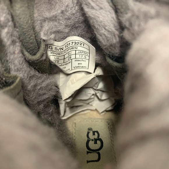 ❌SOLD❌UGG Nuemel Il Waterproof Boots - Picture 5 of 7